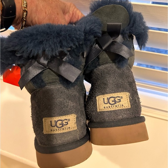 Uggs boots - Picture 2 of 5